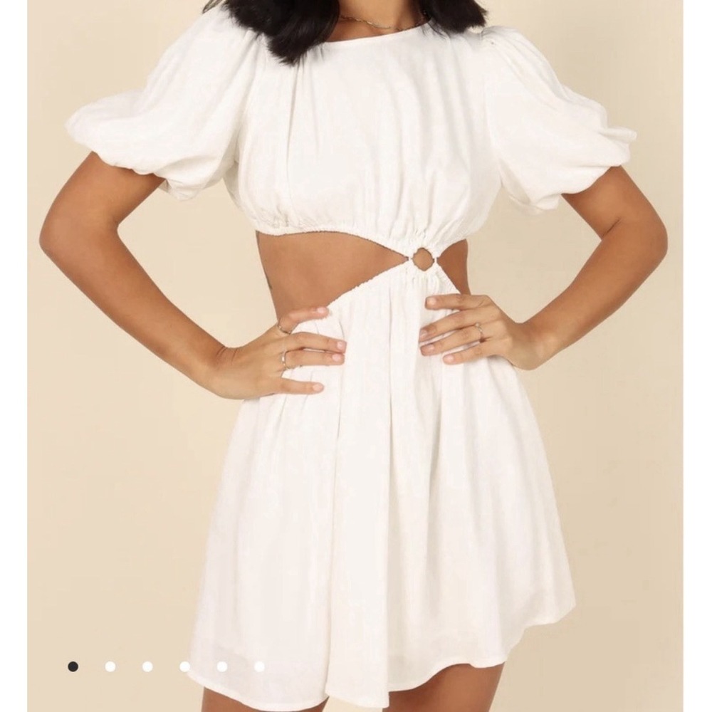 Petal & Pup Joanna Cut Out Mini Dress - White Size Medium Puff Sleeve